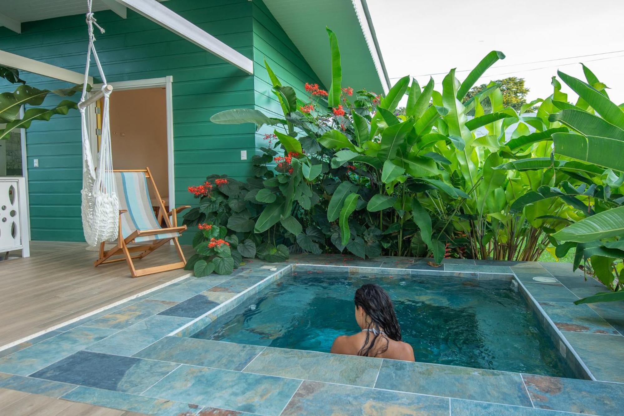 Namaitami Casa Hermosa Con Ac Y Piscina A Solo 650 Metros Del Parque Nacional Cahuita Zewnętrze zdjęcie