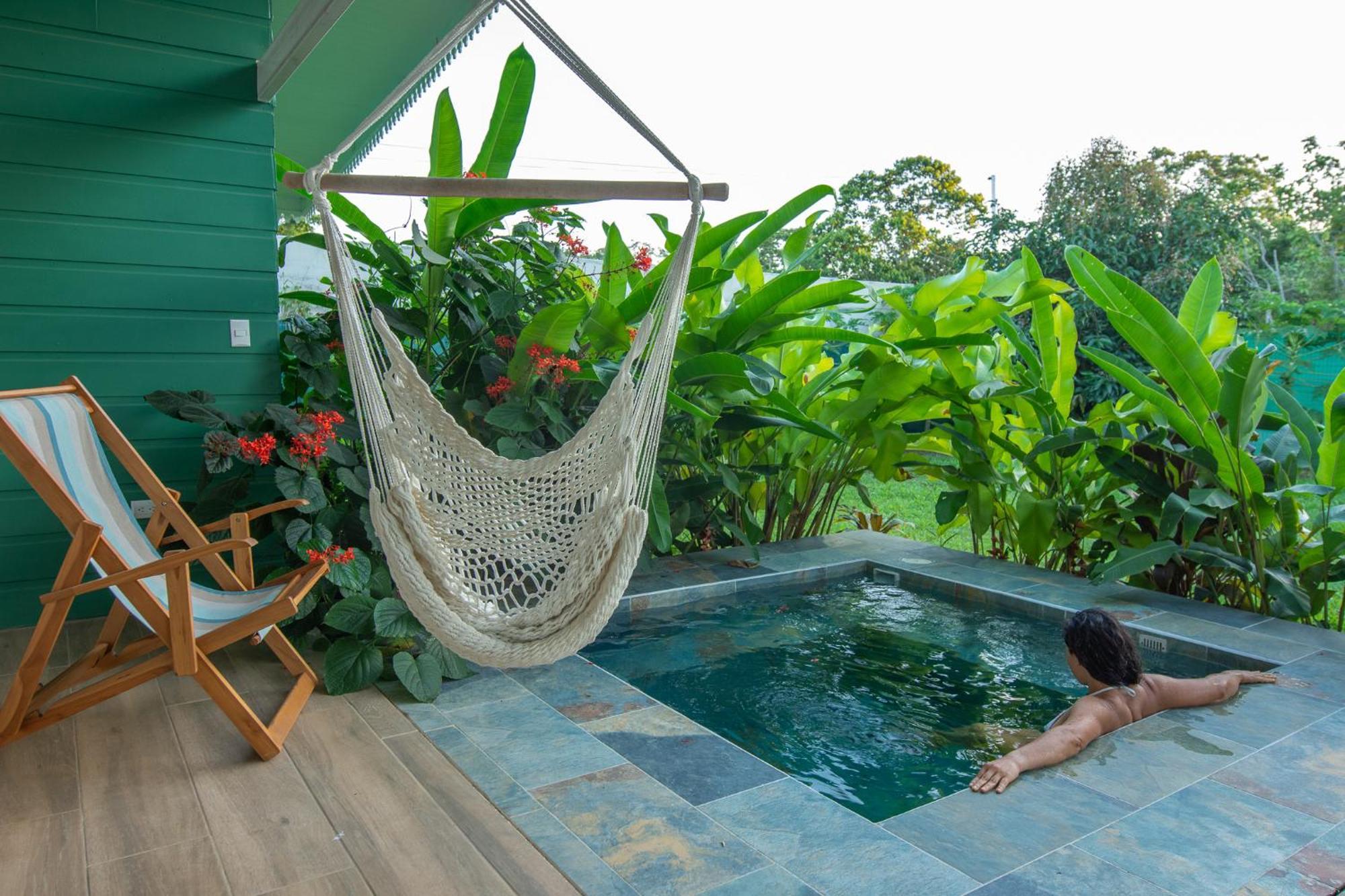 Namaitami Casa Hermosa Con Ac Y Piscina A Solo 650 Metros Del Parque Nacional Cahuita Zewnętrze zdjęcie