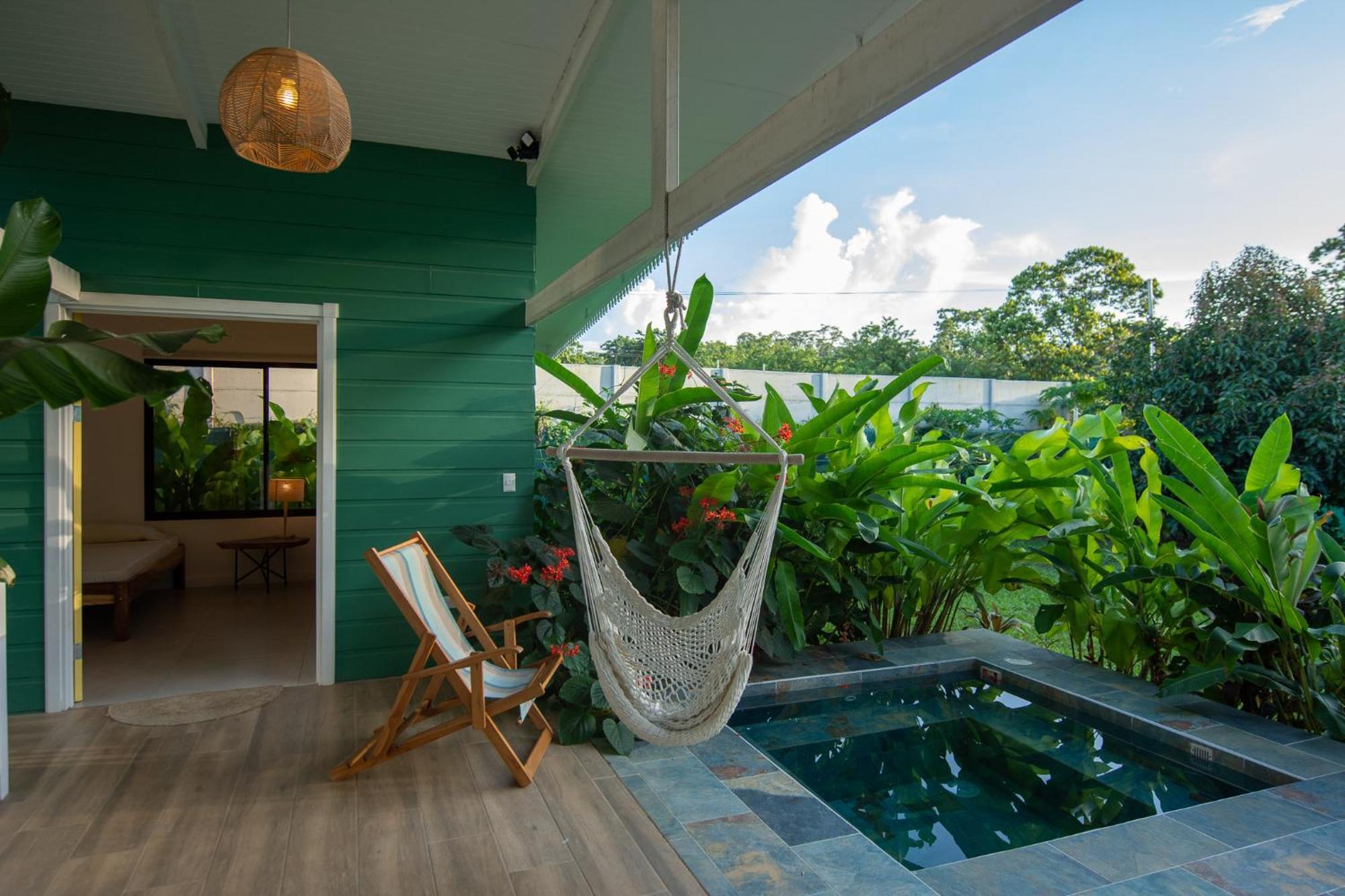 Namaitami Casa Hermosa Con Ac Y Piscina A Solo 650 Metros Del Parque Nacional Cahuita Zewnętrze zdjęcie