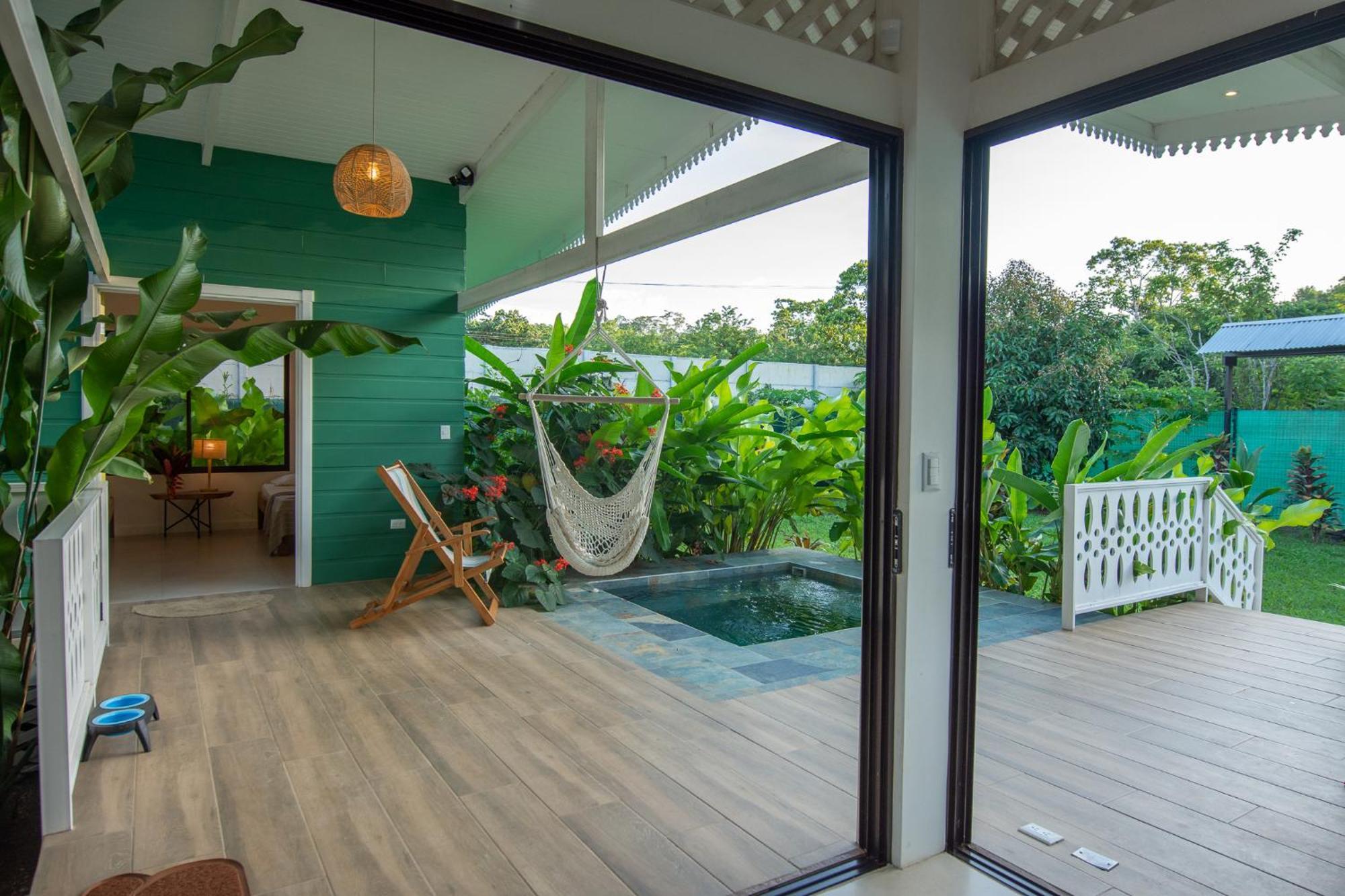 Namaitami Casa Hermosa Con Ac Y Piscina A Solo 650 Metros Del Parque Nacional Cahuita Zewnętrze zdjęcie